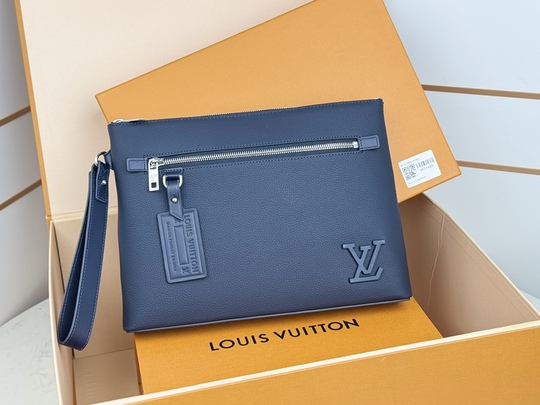 Louis Vuitton Takeoff Pouch M11485 Navy Blue